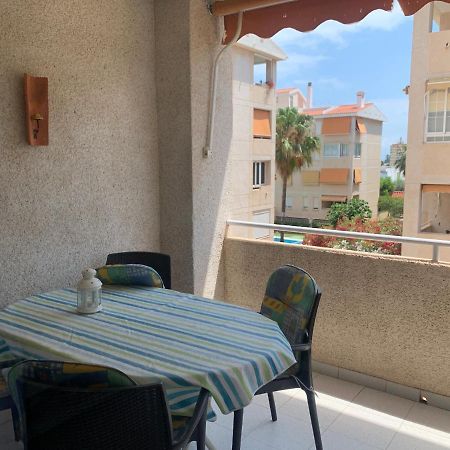 Piso Vacacional Con Piscina En Benicassimアパートメント エクステリア 写真